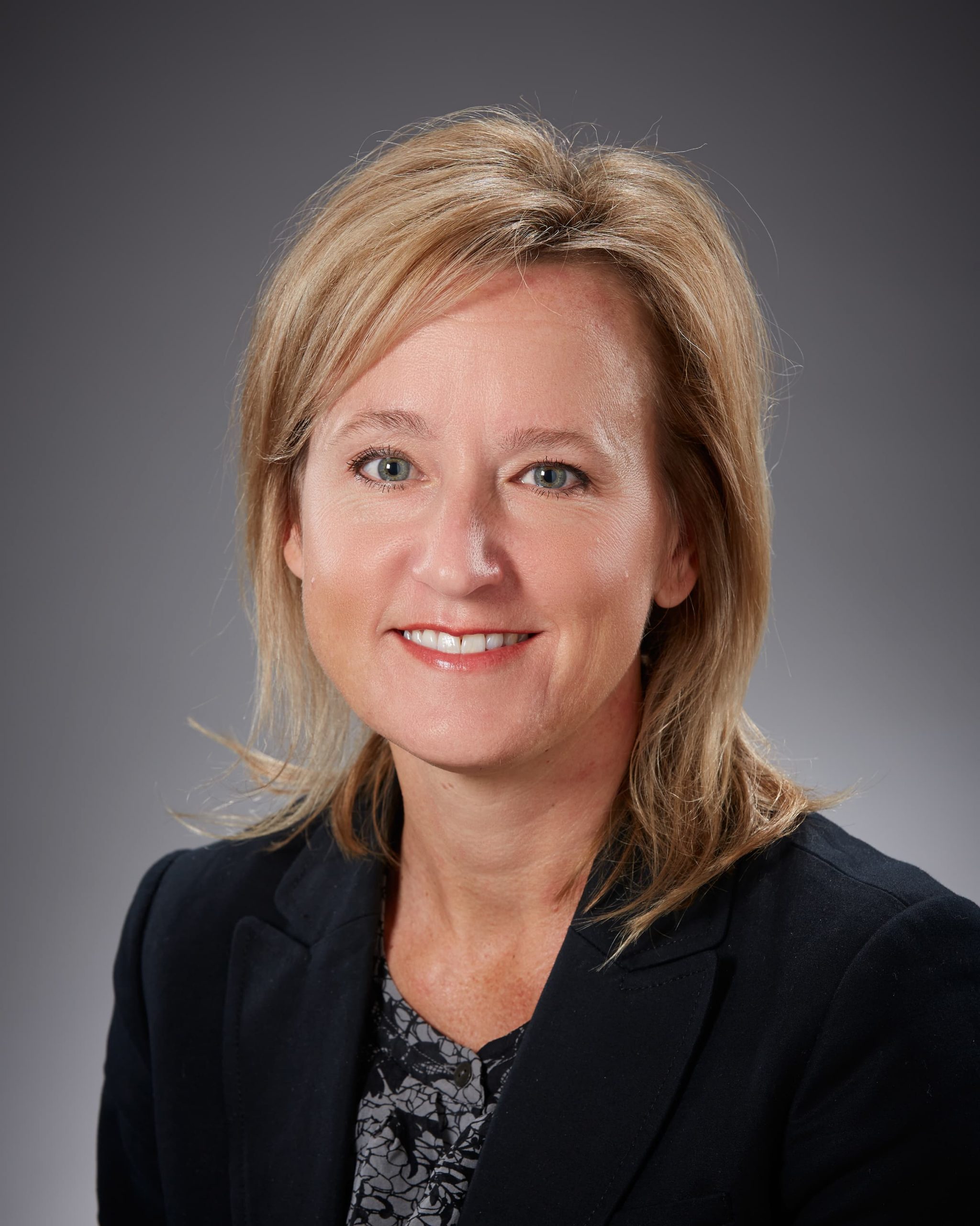 Headshot of Jennifer Smith